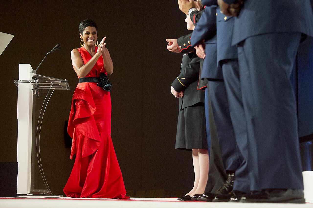 Tamron Hall at the 2017 USO Gala